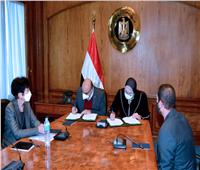 الصناعة و الأمم المتحدة للتنمية الصناعية  توقعان وثيقة تطوير المجمعات الصناعية الصديقة للبيئة فى مصر