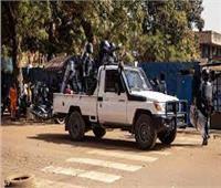 احتجاز رئيس بوركينا فاسو في معسكر للجيش