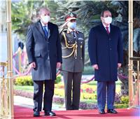 السيسى: استمرار التشاور والتنسيق المكثف بين مصر والجزائر حول القضايا الإقليمية