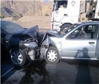 إصابة شخصين في حادث تصادم سيارة ملاكي برصيف في منشأة القناطر