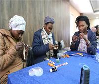 "قومي المرأة" ينظم برنامج تدريبي لتصنيع منتجات بخرز النول