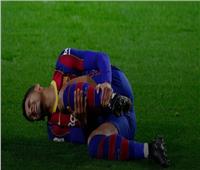 برشلونة يكشف تفاصيل إصابة مدافعه أراوخو
