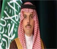  وزير الخارجية السعودي يناقش مع نظيره الأمريكي وقف انتهاكات الحوثيين 