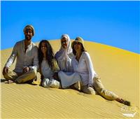 عمرو سعد بطل الفيلم العالمى «همس الصحراء» مع نجمة الأوسكار ميرا سورفينو