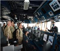 القوات المسلحة تنظم زيارة لوفد من أعضاء التمثيل العسكرى العرب والأجانب للقوات البحرية