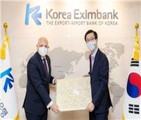 السفير المصري في كوريا الجنوبية يلتقي رئيس بنك التصدير والاستيراد الكوري