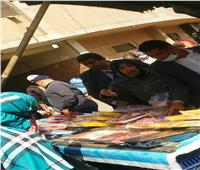 إقبال كثيف من المواطنين على شراء السلع الغذائية  من منافذ محافظة القاهرة  