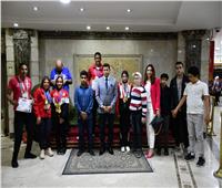 صبحي يلتقى مجموعة من الأبطال الرياضيين من ذوى القدرات والهمم