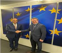 سفير مصر ببروكسل يبحث التعاون الزراعى  والتشغيلى مع مسئولي المفوضية الأوروبية