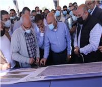  وزير النقل يتابع أعمال انشاء كباري تقاطاعات القطار الكهربائي السريع مع الطرق الرئيسية 