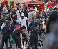 مرصد الأزهر يطالب المجتمع الدولي بمحاسبة الكيان الصهيوني بعد الاعتداء على جنازة "شيرين أبو عاقلة"