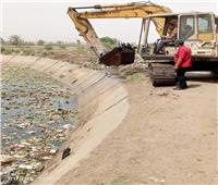 حملة لتطهير المجاري المائية المبطنة ورفع القمامة والمخلفات بمراكز المنيا