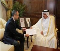 سفير مصر فى الدوحة يبحث مع وزير المواصلات القطري تعزيز التعاون في قطاع النقل