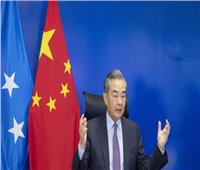 وزير الخارجية الصيني يجري محادثات مع الرئيس السابق للولايات الفيدرالية الميكرونيسية
