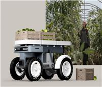 عربة ذكية لزراعة المحاصيل وحصدها دون تدخل بشري