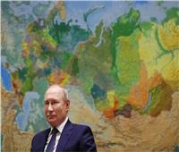 الرئيس الروسي يؤكد أن الغرب غير قادر علي اتخاذ قرارات سيادية