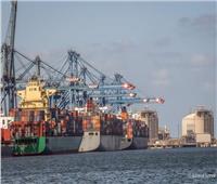 ميناء دمياط يستقبل  21711 طن بضائع اليوم 