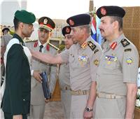 الفريق أول محمد زكى يشهد تخرج دورات جديدة من دارسى أكاديمية ناصر العسكرية العليا 