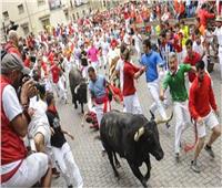 جنون مهرجان الثيران يجتاح أسبانيا و إصابات بالجمله 