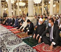في العيد القومي للقاهرة.. 7 وزراء يرافقون «عبد العال» في صلاة الجمعة بالحسين        