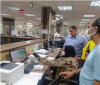 لخدمة المواطنين ..نائب محافظ القاهرة يتفقد المركز التكنولوجي بحي الساحل 