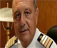 رئيس مصر للطيران : تم التأكيد على جميع مكاتب الشركة بخصومات الأطباء