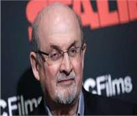 إيران تنفي علاقتها بمنفذ الهجوم على سلمان رشدي