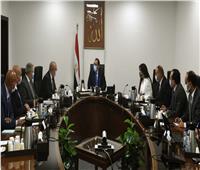 رئيس الوزراء يُتابع إجراءات زيادة التعاون البحري بين مصر و«تونس والجزائر»
