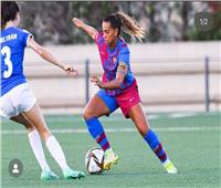 لاعبة برشلونة الإسباني لمنتخب مصر للكرة النسائية
