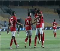 محمد محمود يسجل هدف الأهلي الثاني أمام إنبي