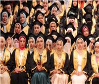 نائب رئيس الجامعة يشهد تخريج دفعة اليوبيل الذهبي لكلية طب البنات بالقاهرة 