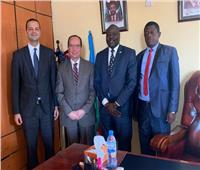 السفير المصري في جوبا يلتقي وزير الشئون الفيدرالية الجنوب سوداني