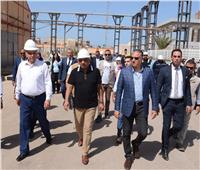 وزير قطاع الأعمال يتفقد شركة مصر لصناعة الكيماويات بالإسكندرية 