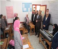 وزير التعليم ومحافظ بني سويف يتفقدان مدرسة الشهيد محمد مرزوق الإعدادية  بنات 