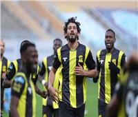 انطلاق مباراة النصر والاتحاد في قمة الدوري السعودي