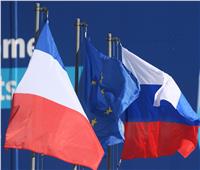 باريس :  "العزلة ستكون أسوأ سياسة"بشان روسيا 