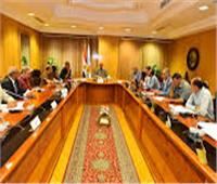 محافظ أسيوط يتابع الموقف التنفيذي لمشروعات تطوير الريف المصري   