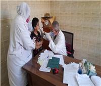 «صحة القليوبية» تفحص 1200 مريضا في قافلة مجانية بـ«العبور»  