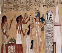 باحثة أثرية: المصريون القدماء بنوا مقابرهم وزينوها لاعتقادهم بالعودة للحياة