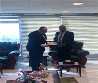 سفير مصر لدى السودان يلتقي وزير العدل 