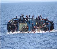 إنقاذ 9 مهاجرين وفقدان العشرات بعد غرق قاربهم قبالة اليونان