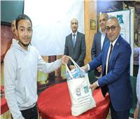 وزارة الإنتاج الحربي ومصر الخير تنظمان احتفالية لتوزيع معدات على شباب الفنيين بالمنيا