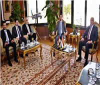 "حلمى" يبحث  تعزيز  التعاون فى مجال النقل الجوي مع وزير النقل العراقي
