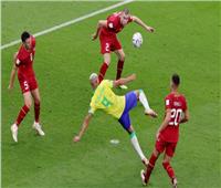 شوط أول سلبي بين البرازيل وسويسرا في كأس العالم