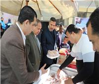 محافظ المنيا يكلف السكرتير العام للمحافظة بإفتتاح معرضا للسلع الغذائية 