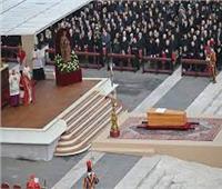 الفاتيكان: البابا فرنسيس يترأس مراسم جنازة سلفه الراحل بنديكتوس السادس عشر