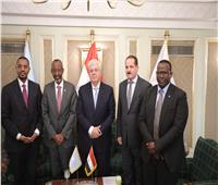 وزير التعليم العالي يبحث مع نظيره الصومالي سُبل التعاون المُشترك