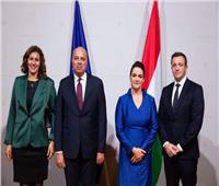 لقاء سفير مصر في بودابست مع رئيسة المجر
