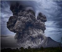 بركان "ابن كراكاتوا" يثور من جديد ويهدد أندونيسيا
