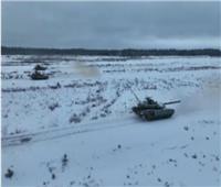 الدفاع الروسية تنشر مقطع فيديو يظهر تدريبات لأحدث دبابات «تي-90 أم بروريف»